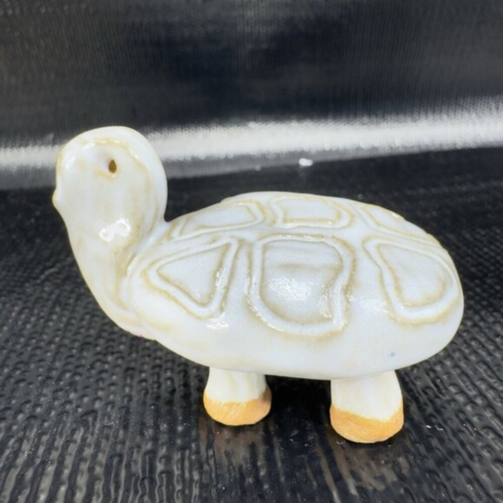 Vintage Hand Made Pottery Stoneware Turtle‎ Figurine Small Figure Hand Crafted